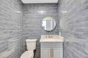 2824 NW 28th St, Boca Raton, FL 33434 - Photo 18