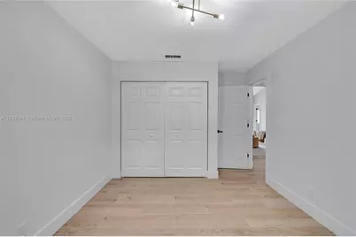 2824 NW 28th Street, Boca Raton, FL 33434 - Photo 14