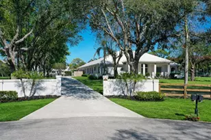 3401 SW Holly Ln, Palm City, FL 34990 - Photo 4