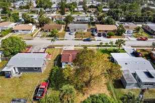 701 NW 2nd Ave, Deerfield Beach, FL 33441 - Photo 12