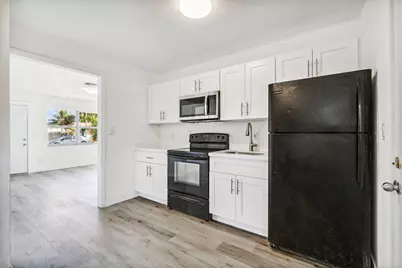 701 NW 2nd Avenue, Deerfield Beach, FL 33441 - Photo 4