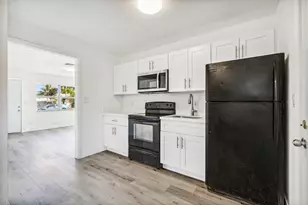 701 NW 2nd Ave, Deerfield Beach, FL 33441 - Photo 4