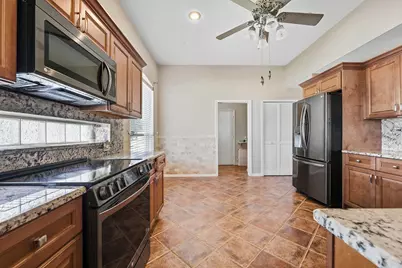 640 NW Venetto Court, Port Saint Lucie, FL 34986 - Photo 10