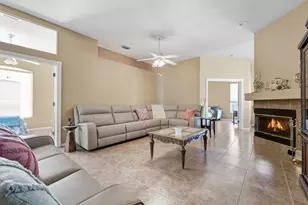 640 NW Venetto Ct, Port Saint Lucie, FL 34986 - Photo 6