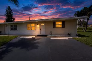 2821 Duke Ln, Delray Beach, FL 33445 - Photo 4