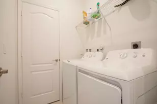 10106 W Villa Cir, Vero Beach, FL 32966 - Photo 22