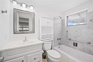 5201 NE 24th Terrace, Fort Lauderdale, FL 33308 - Photo 8