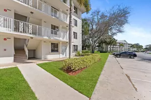 6217 Balboa Cir, Boca Raton, FL 33433 - Photo 4