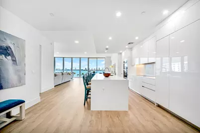 220 Lake Shore Drive #502, West Palm Beach, FL 33403 - Photo 8