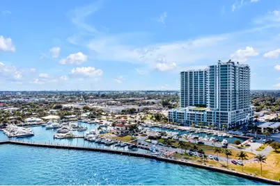 220 Lake Shore Drive #502, West Palm Beach, FL 33403 - Photo 2