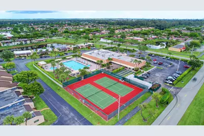 105 Lake Irene Drive, West Palm Beach, FL 33411 - Photo 26