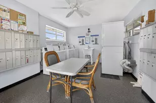 105 Lake Irene Dr, West Palm Beach, FL 33411 - Photo 24