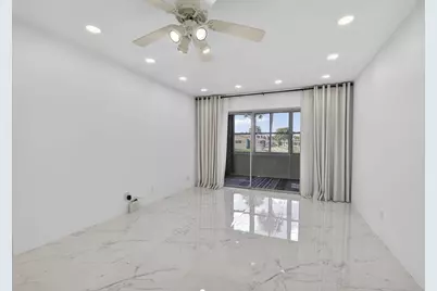 105 Lake Irene Drive, West Palm Beach, FL 33411 - Photo 8