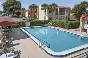105 Lake Irene Dr, West Palm Beach, FL 33411 - Photo 22