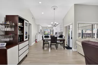 5750 Parkwalk Circle E, Boynton Beach, FL 33472 - Photo 6