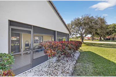 5750 Parkwalk Circle E, Boynton Beach, FL 33472 - Photo 28