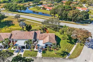 5750 Parkwalk Cir E, Boynton Beach, FL 33472 - Photo 34