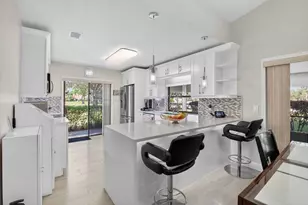 5750 Parkwalk Cir E, Boynton Beach, FL 33472 - Photo 8