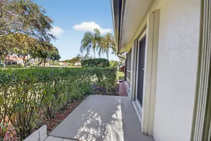 5750 Parkwalk Cir E, Boynton Beach, FL 33472 - Photo 26
