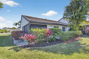 5750 Parkwalk Cir E, Boynton Beach, FL 33472 - Photo 28