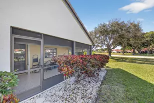 5750 Parkwalk Cir E, Boynton Beach, FL 33472 - Photo 28
