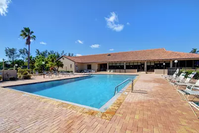 5750 Parkwalk Circle E, Boynton Beach, FL 33472 - Photo 38