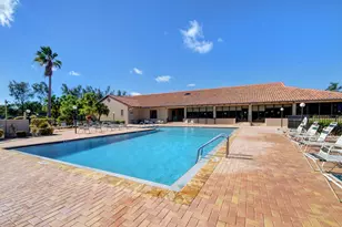 5750 Parkwalk Cir E, Boynton Beach, FL 33472 - Photo 38