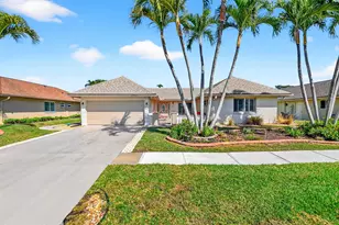 10265 Greentrail Dr N, Boynton Beach, FL 33436 - Photo 2