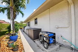 10265 Greentrail Dr N, Boynton Beach, FL 33436 - Photo 60