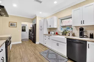 10265 Greentrail Dr N, Boynton Beach, FL 33436 - Photo 20