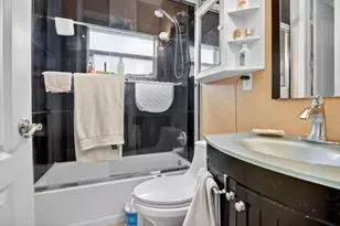 261 NE 41st St, Fort Lauderdale, FL 33334 - Photo 20