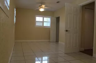 1036 S 14th St, Lantana, FL 33462 - Photo 14