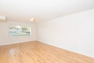 8146 Bridgewater Ct, West Palm Beach, FL 33406 - Photo 4