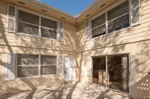 8146 Bridgewater Ct, West Palm Beach, FL 33406 - Photo 2