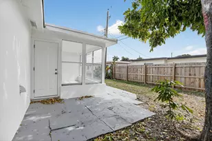 6820 NW 29th Ct, Sunrise, FL 33313 - Photo 28