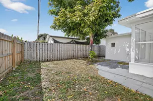 6820 NW 29th Ct, Sunrise, FL 33313 - Photo 32