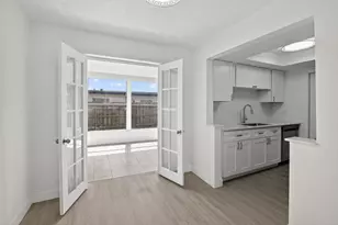 6820 NW 29th Ct, Sunrise, FL 33313 - Photo 8