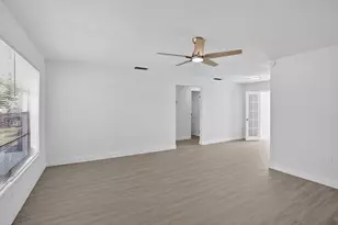 6820 NW 29th Ct, Sunrise, FL 33313 - Photo 4