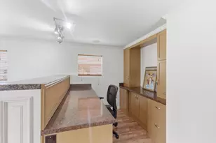 12375 S Military Trail, Boynton Beach, FL 33436 - Photo 10