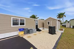 12375 S Military Trail, Boynton Beach, FL 33436 - Photo 18