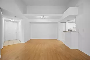 200 Crestwood Ct N, Royal Palm Beach, FL 33411 - Photo 4