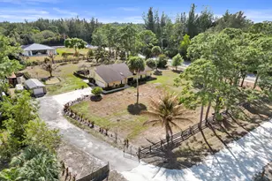 16974 Glasgow Dr W, Loxahatchee, FL 33470 - Photo 48