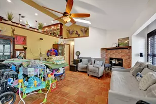 16974 Glasgow Dr W, Loxahatchee, FL 33470 - Photo 8