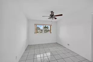 2965 Crosley Dr W, West Palm Beach, FL 33415 - Photo 12