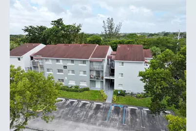 1133 N Benoist Farms Road #105, West Palm Beach, FL 33411 - Photo 2