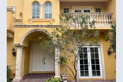 270 NE 69th Circle, Boca Raton, FL 33487 - Photo 6