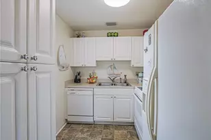 12 Vista Palm Ln, Vero Beach, FL 32962 - Photo 8