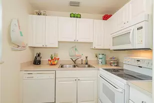 12 Vista Palm Ln, Vero Beach, FL 32962 - Photo 1