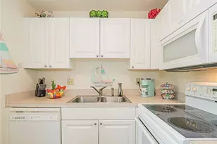 12 Vista Palm Ln, Vero Beach, FL 32962 - Photo 4