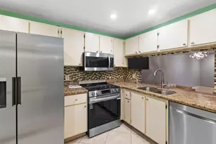 1250 S Military Trail, Deerfield Beach, FL 33442 - Photo 8